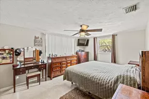 3638 Bigelow Dr, Holiday, FL 34691 - Photo 12