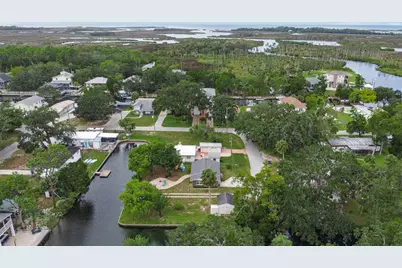 5411 Teal Drive, Weeki Wachee, FL 34607 - Photo 8