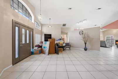 2813 Aston Avenue, Plant City, FL 33566 - Photo 8