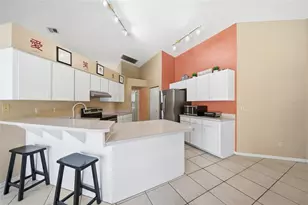 2813 Aston Ave, Plant City, FL 33566 - Photo 10