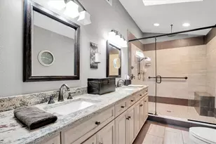 1051 Royal Troon Ct, Tarpon Springs, FL 34688 - Photo 24