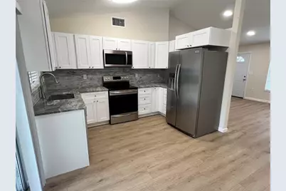 7224 Daggett Terrace, New Port Richey, FL 34655 - Photo 2