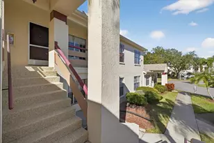 7910 Hardwick Dr, New Port Richey, FL 34653 - Photo 6