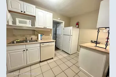 1032 Marlow Avenue, Spring Hill, FL 34606 - Photo 8