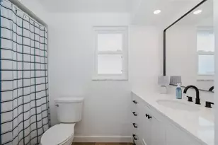 1166 Chancellor Dr, Holiday, FL 34690 - Photo 30