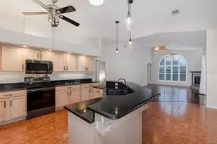 18845 Fairway Green Dr, Hudson, FL 34667 - Photo 16