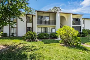 2522 Pine Ridge Way S, Palm Harbor, FL 34684 - Photo 2