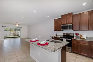 17911 Turning Leaf Cir, Land O Lakes, FL 34638 - Photo 4