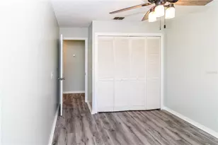 11515 Scotch Pine Dr, New Port Richey, FL 34654 - Photo 12