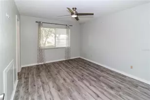 11515 Scotch Pine Dr, New Port Richey, FL 34654 - Photo 14