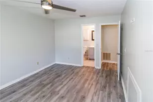 11515 Scotch Pine Dr, New Port Richey, FL 34654 - Photo 16