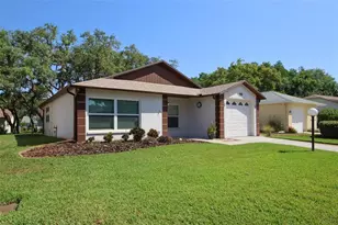 11515 Scotch Pine Dr, New Port Richey, FL 34654 - Photo 1