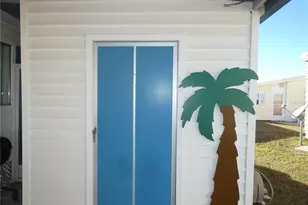 2029 Wailua Dr, Holiday, FL 34691 - Photo 40