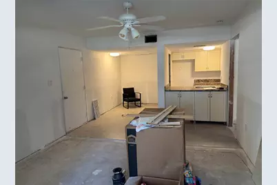 5242 Opal Lane #103, New Port Richey, FL 34652 - Photo 2