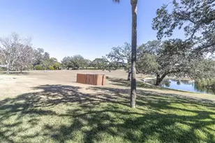 11410 Carriage Hill Dr, Port Richey, FL 34668 - Photo 26