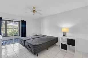 11410 Carriage Hill Dr, Port Richey, FL 34668 - Photo 12