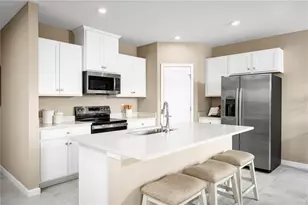 1584 Starling Song Ln, Lakeland, FL 33811 - Photo 6