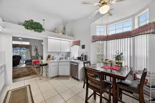 9288 New Orleans Dr, Weeki Wachee, FL 34613 - Photo 16