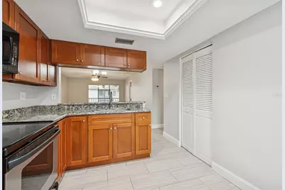 208 Palmetto Ct #208, Oldsmar, FL 34677 - Photo 10