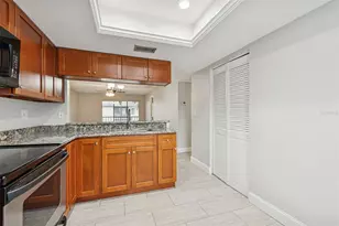 208 Palmetto Ct, Oldsmar, FL 34677 - Photo 10