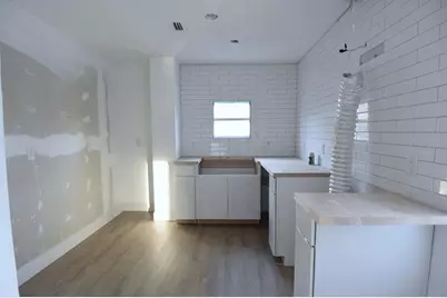 4701 17th Avenue S, Saint Petersburg, FL 33711 - Photo 10