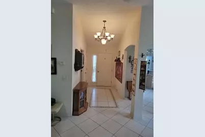 1033 Oak Forest Drive, The Villages, FL 32162 - Photo 8