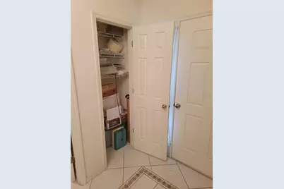 1033 Oak Forest Drive, The Villages, FL 32162 - Photo 10