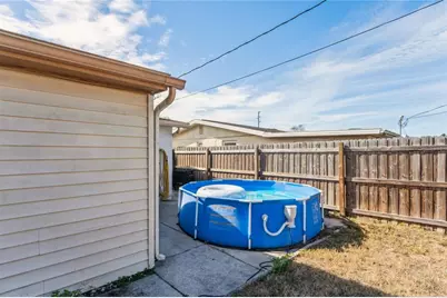 7401 Country Club Drive, Hudson, FL 34667 - Photo 32