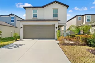 6744 Back Forty Loop, Zephyrhills, FL 33541 - Photo 2