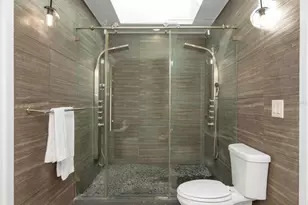 6015 Barefoot Ct, New Port Richey, FL 34652 - Photo 8