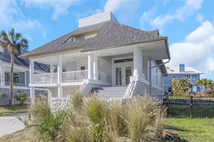 6015 Barefoot Ct, New Port Richey, FL 34652 - Photo 2