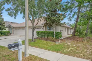 13049 Moonstone Way, Spring Hill, FL 34609 - Photo 2