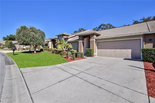 7437 Nature Walk Dr, Spring Hill, FL 34606 - Photo 4