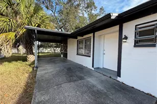 1244 London Ave, Spring Hill, FL 34606 - Photo 2