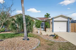 7623 Mako Dr, Hudson, FL 34667 - Photo 4