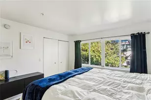 1975 W Bay Dr, Largo, FL 33770 - Photo 12