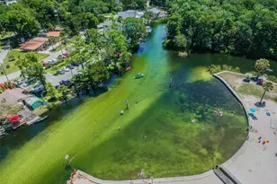 7091 Westwind St, Weeki Wachee, FL 34607 - Photo 6