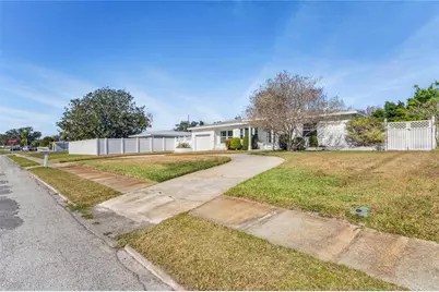 5599 49th Avenue N, Kenneth City, FL 33709 - Photo 48