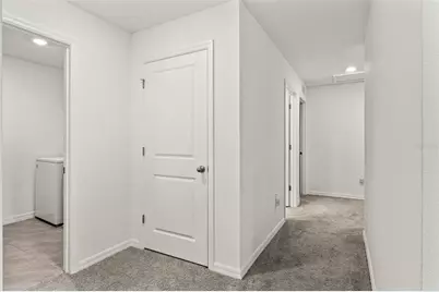 37445 Sharks Eye Lane, Zephyrhills, FL 33541 - Photo 36