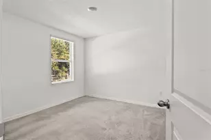 37445 Sharks Eye Ln, Zephyrhills, FL 33541 - Photo 34