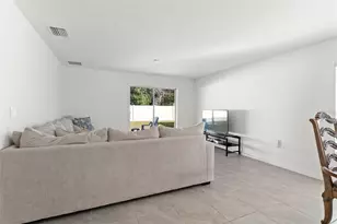 37445 Sharks Eye Ln, Zephyrhills, FL 33541 - Photo 22
