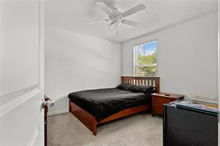 37445 Sharks Eye Ln, Zephyrhills, FL 33541 - Photo 24