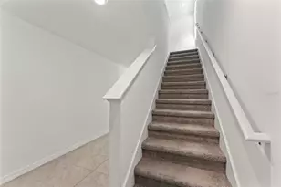 37445 Sharks Eye Ln, Zephyrhills, FL 33541 - Photo 8