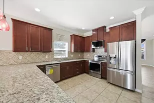 13366 Barkingside Pl, Spring Hill, FL 34609 - Photo 8