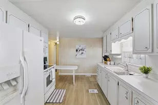 2013 Wailua Dr, Holiday, FL 34691 - Photo 10