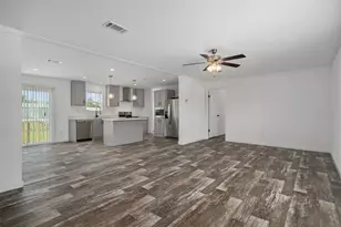 16077 Bradenton St, Brooksville, FL 34604 - Photo 14