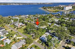 204 22nd St W, Bradenton, FL 34205 - Photo 32