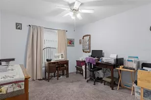 29314 Princeville Dr, San Antonio, FL 33576 - Photo 22