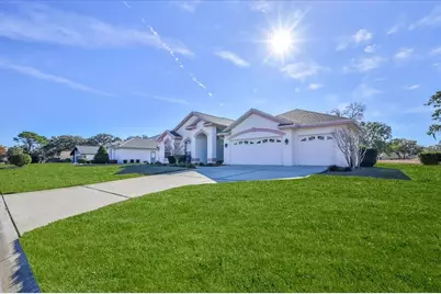 9416 Ashley Drive, Weeki Wachee, FL 34613 - Photo 4