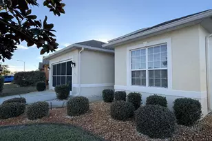 10127 Tria Dr, Weeki Wachee, FL 34613 - Photo 4